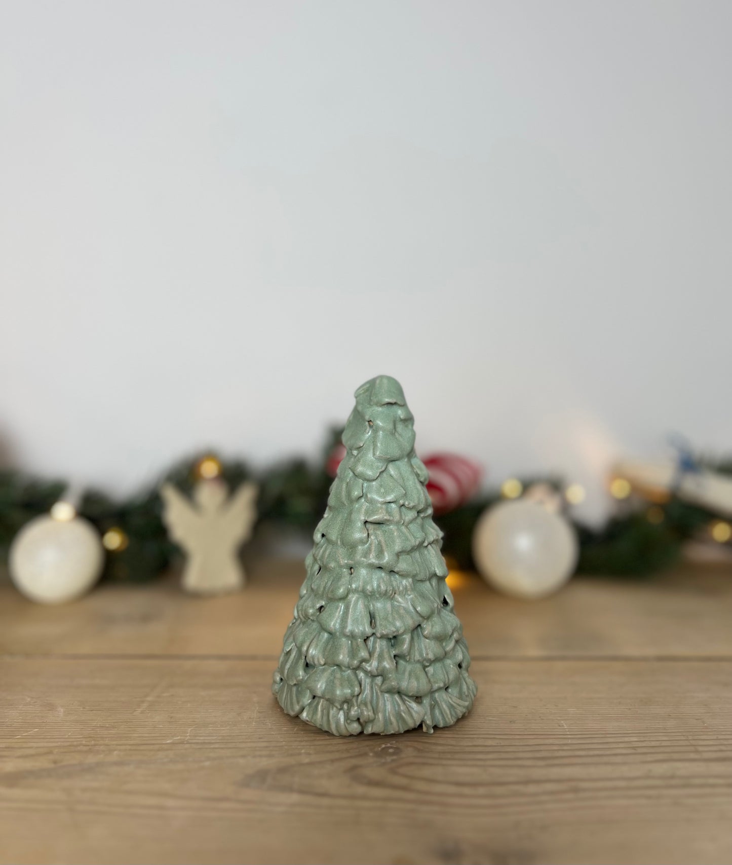 Mellem juletræ