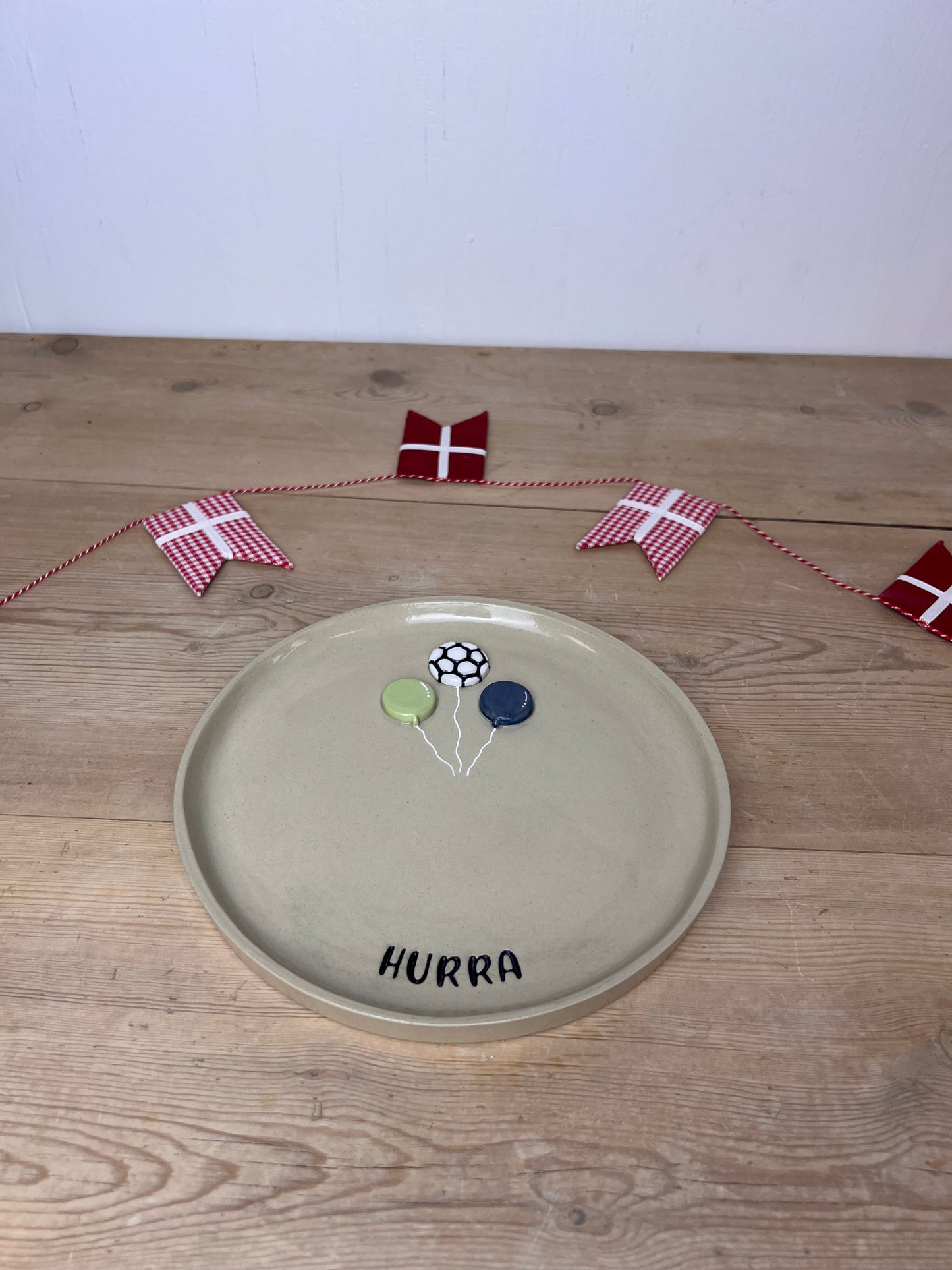 Mellem fødselsdagstallerken m. Balloner