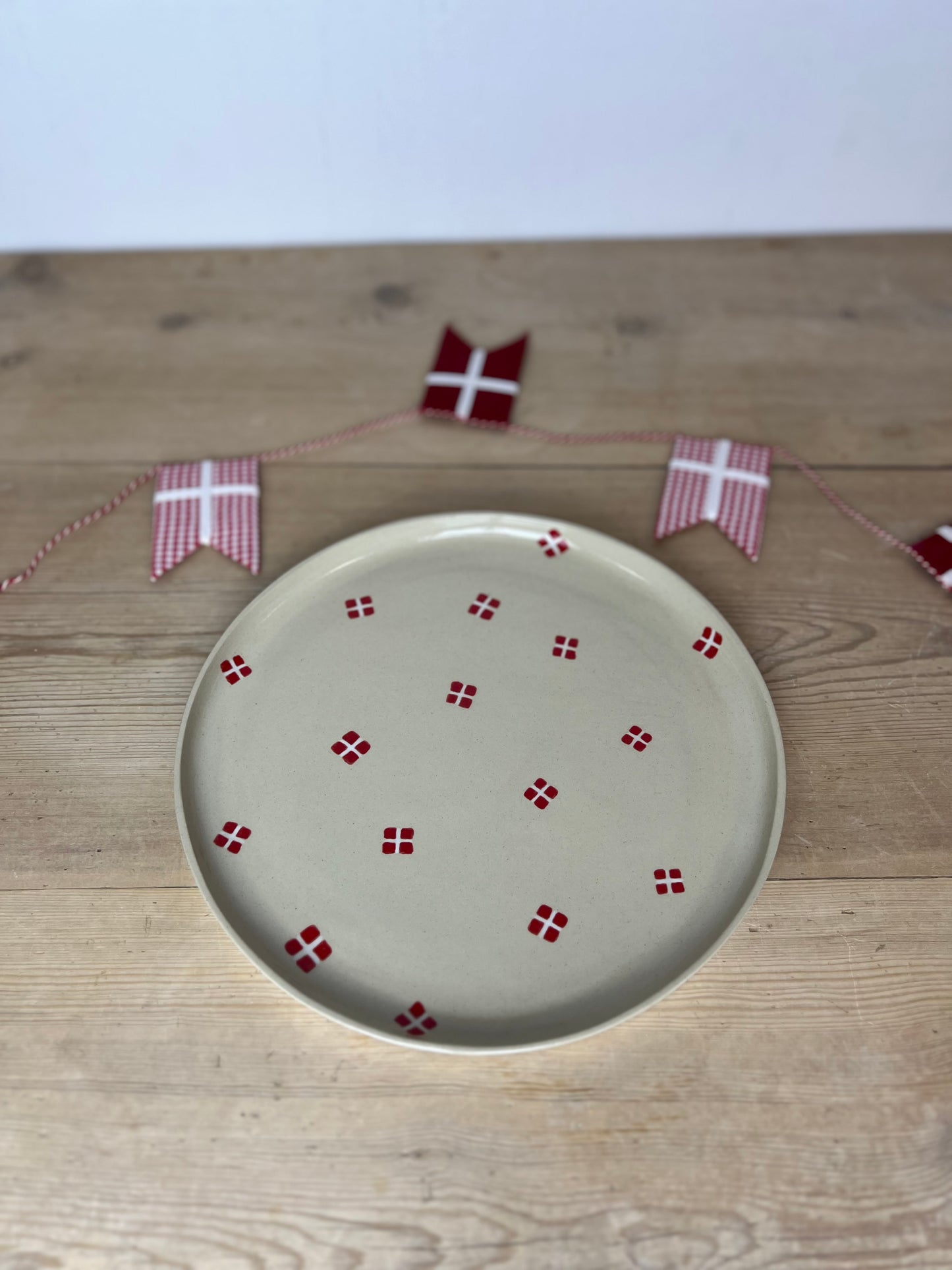 Stor fødselsdagstallerken m. flag nr. 1