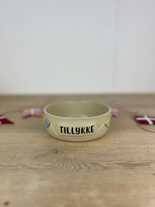 Lille fødselsdagsskål m. vimpel