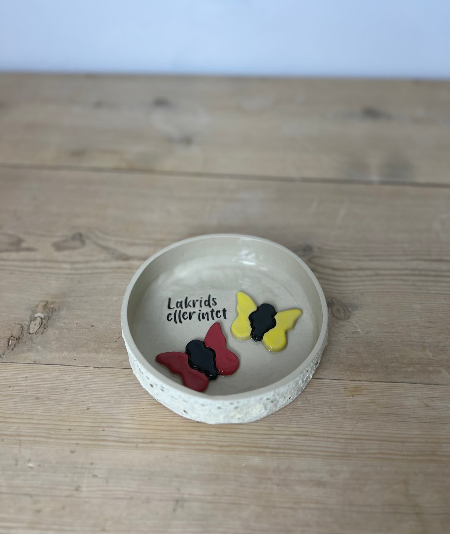 Slikskål m. sommerfugle